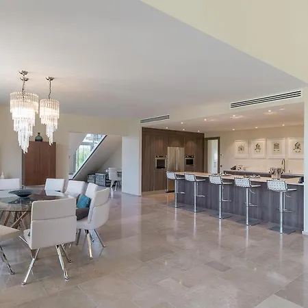 Palmiers Tropez Villa